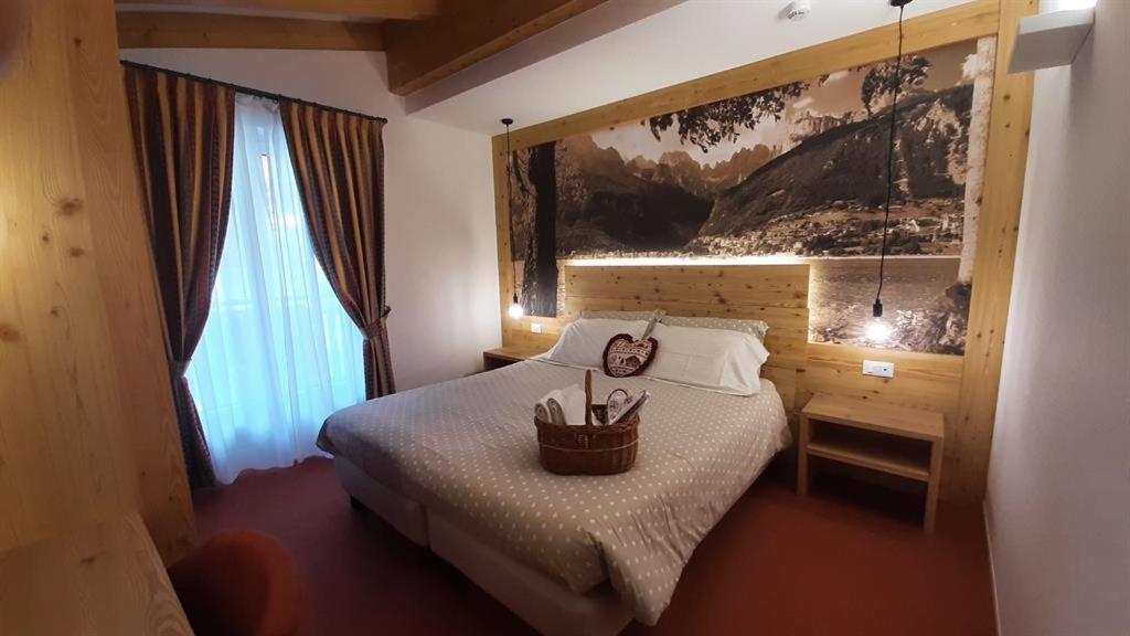 Hotel Des Alpes Molveno Esterno foto